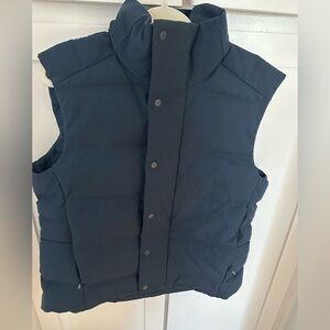 Lululemon Athletica Men's WUNDER PUFF Puffer Vest in NAVY